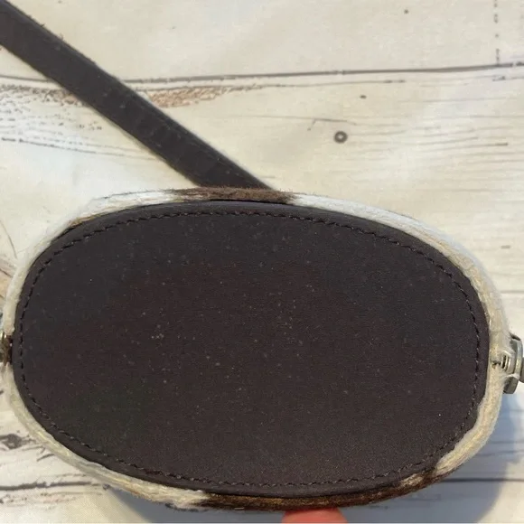 Kate Spade purse *RARE* Vintage Faux Cow hide print. Preowned - Picture 12 of 16